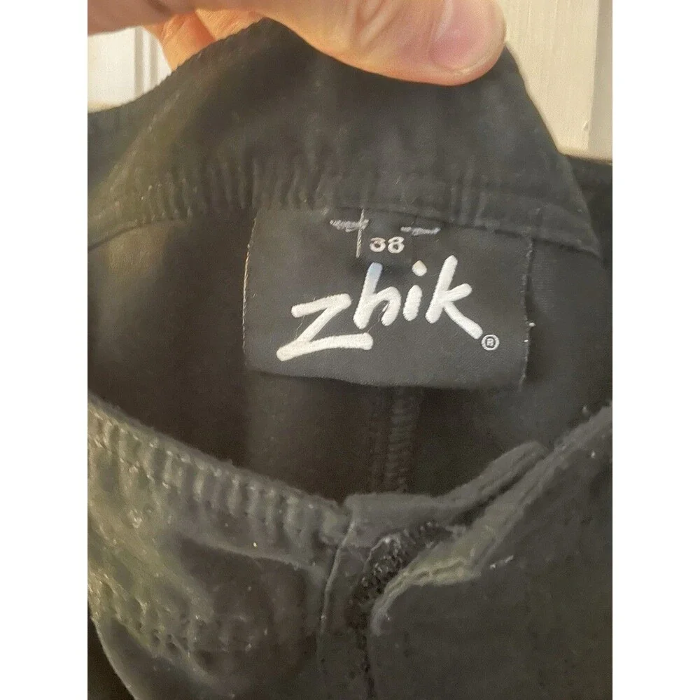 Zhik Men's Black Cargo Shorts Solid Flat Front Cargo Pockets Logo Regular